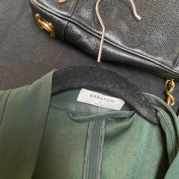 Babaton Power Hip Blazer (green) - Picture 7 of 7